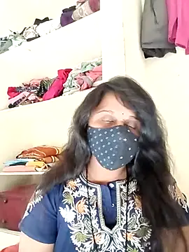 Indiantina online show from 11-17-25, 09:35