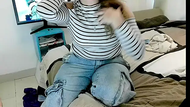 Carolain3 9 online show from 06-03-26, 05:17
