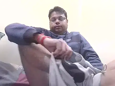 aakash ModelBrown online show from 01-14-26, 02:31