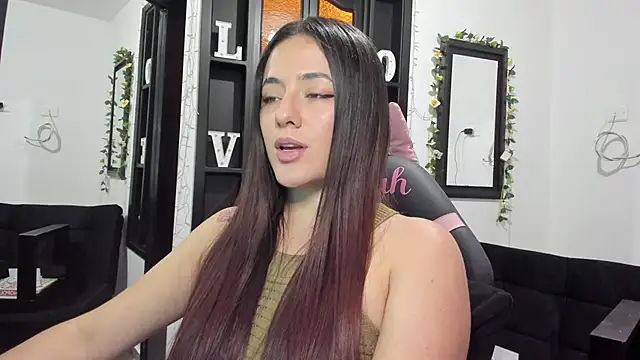 Snapshot of NoahWilliams_ chatting on 12-03-24, 07:06 NoahWilliams online show from 12-03-24, 07:06