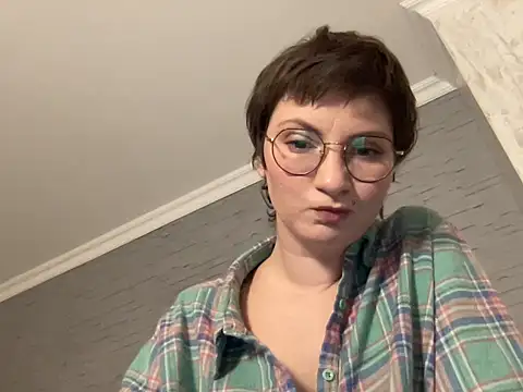 -CatchMe- online show from 12-16-25, 10:14