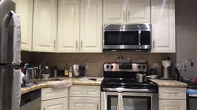 BigGuyMuscle online show from 03-12-26, 02:17