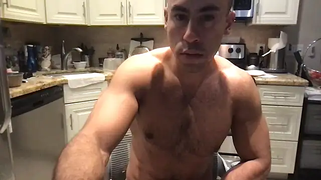 BigGuyMuscle online show from 11-27-25, 01:11