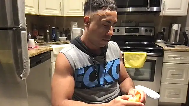 BigGuyMuscle online show from 02-28-26, 12:21