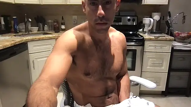 BigGuyMuscle online show from 11-26-25, 10:04