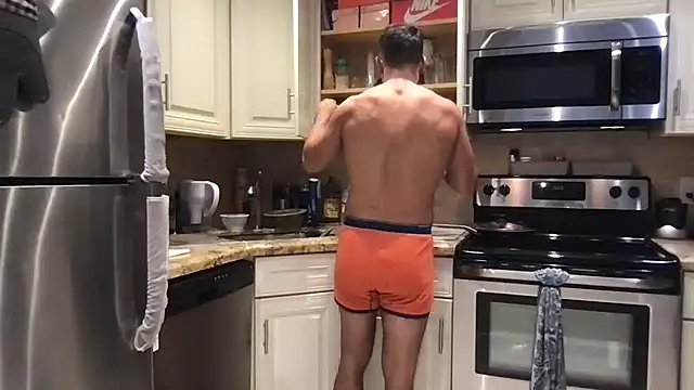BigGuyMuscle online show from 05-24-26, 05:02