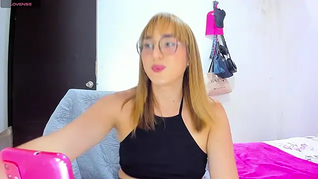 andrea hills online show from 05-20-26, 04:48