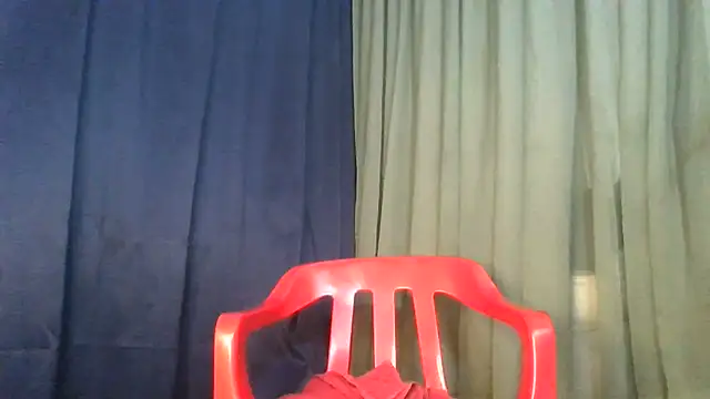 Snapshot of condor08750 chatting on 06-12-26, 12:36 condor08750 online show from 06-12-26, 12:36