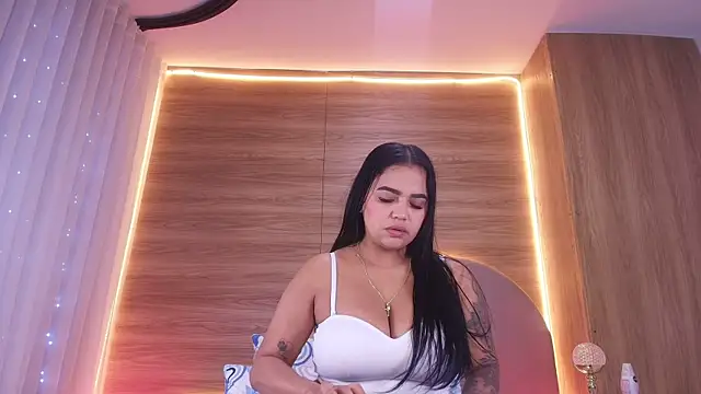 alexaa walker online show from 04-15-26, 12:32