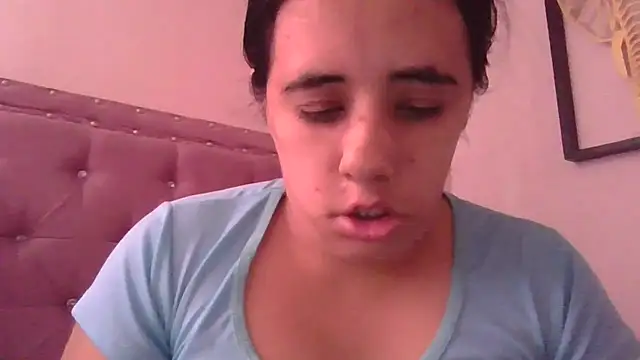 annarose19 online show from 12-18-25, 05:39