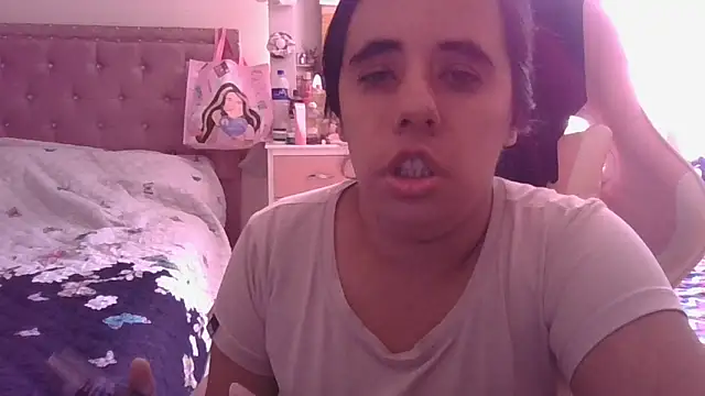 annarose19 online show from 04-21-26, 08:37