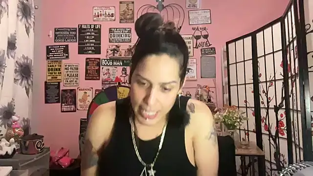 latinacubana online show from 02-01-25, 07:15