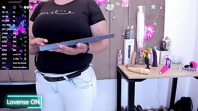 Zaly mature online show from 09-13-25, 02:00