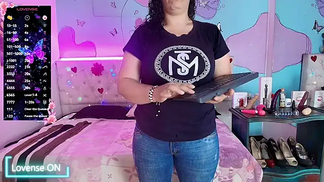 Snapshot of Zaly_mature chatting on 06-16-26, 09:59 Zaly mature online show from 06-16-26, 09:59