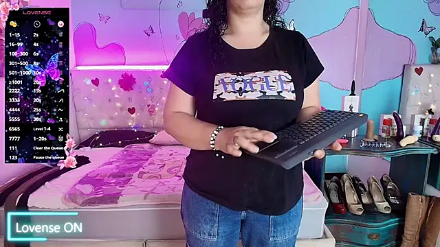 Snapshot of Zaly_mature chatting on 07-02-26, 12:22 Zaly mature online show from 07-02-26, 12:22