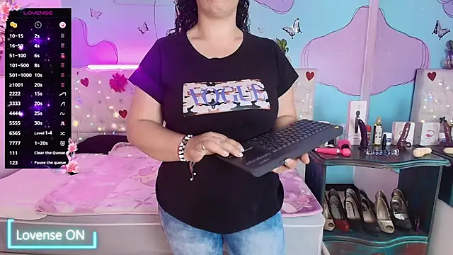 Zaly mature online show from 05-15-26, 09:02