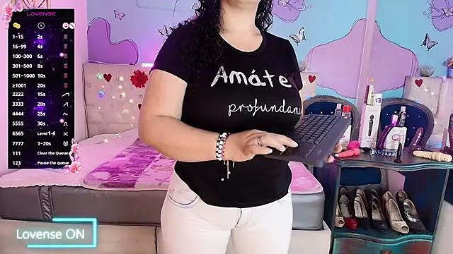 Zaly mature online show from 04-11-26, 12:07