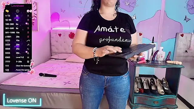 Zaly mature online show from 04-07-26, 11:06