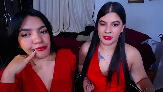 Snapshot of Sharlottee chatting on 07-02-26, 10:38 Sharlottee online show from 07-02-26, 10:38