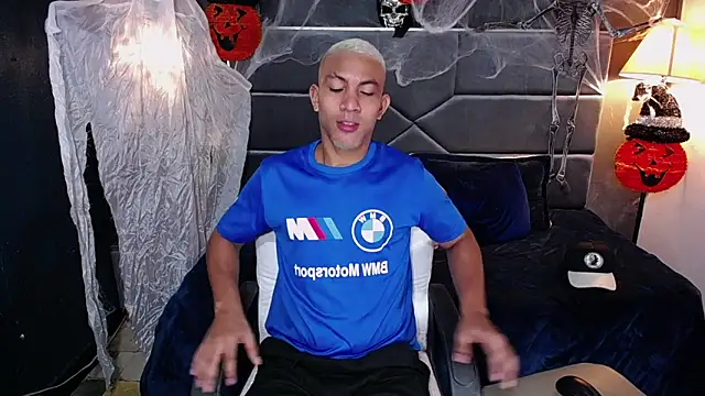 liam howard online show from 10-30-25, 07:55