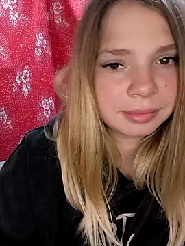 Zuli Kiska online show from 10-08-25, 08:16