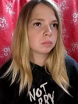 Zuli Kiska online show from 09-18-25, 11:13