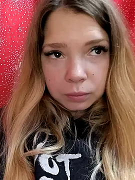 Zuli Kiska online show from 12-01-25, 08:04