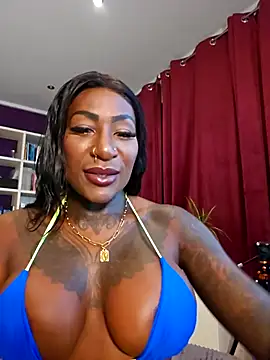 Snapshot of JosyBlack chatting on 09-12-25, 08:19 JosyBlack online show from 09-12-25, 08:19