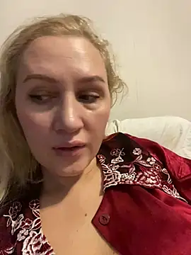 YourBlondee online show from 01-12-26, 02:51