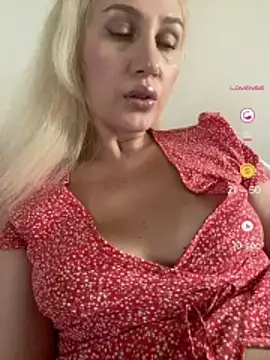 YourBlondee online show from 07-14-26, 12:21