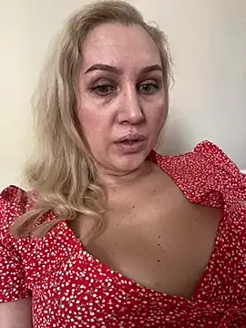 YourBlondee online show from 02-25-26, 03:51