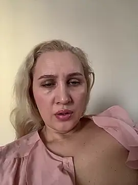 YourBlondee online show from 02-13-26, 02:55