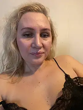 YourBlondee online show from 01-14-26, 03:10