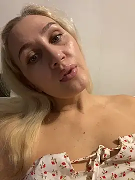 YourBlondee online show from 11-26-25, 02:11