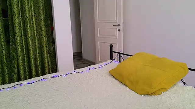 ItsAlisia online show from 02-23-26, 06:47