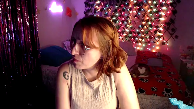 kittykalor09 online show from 02-17-26, 03:37