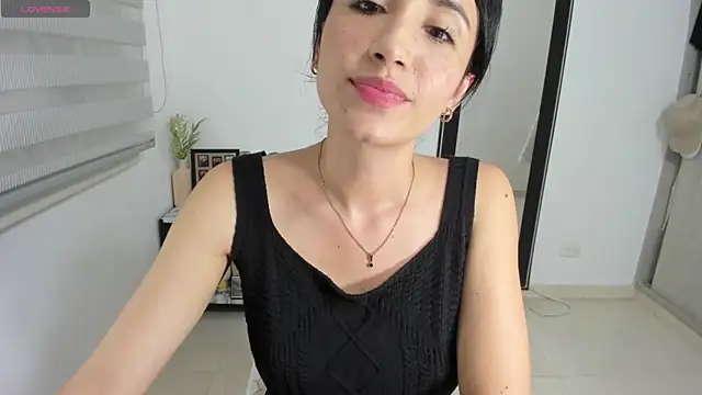  arianna hot22 online show from 05-20-26, 01:13
