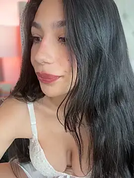 Snapshot of LoveLillyy chatting on 01-17-25, 08:11 LoveLillyy online show from 01-17-25, 08:11