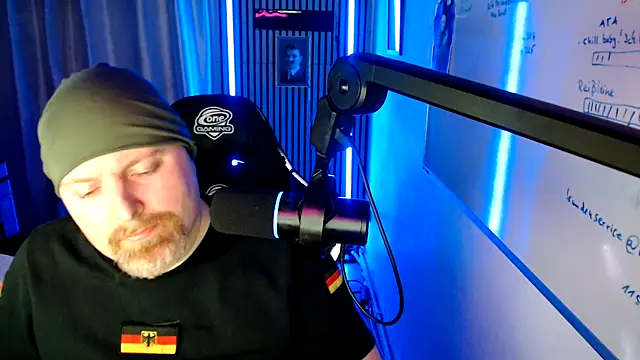 DerPornoPete online show from 04-19-26, 12:22