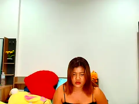 Snapshot of jhon_gade chatting on 05-19-26, 07:04 jhon gade online show from 05-19-26, 07:04