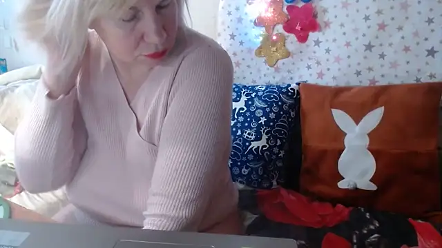 QueenLana online show from 02-16-26, 07:51