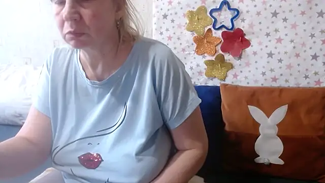 QueenLana online show from 06-07-26, 08:41