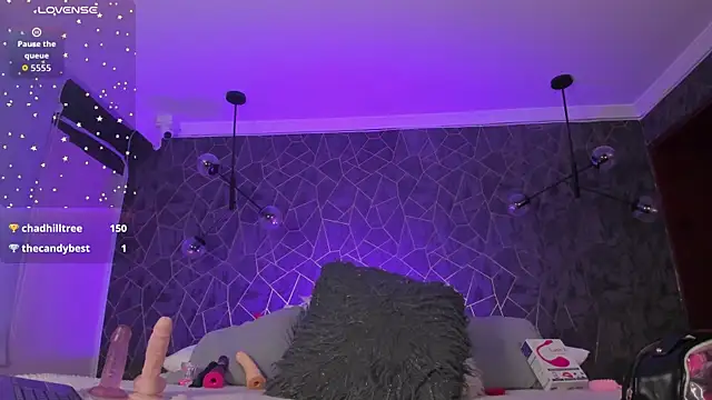 danaythamara1 online show from 10-14-25, 10:31