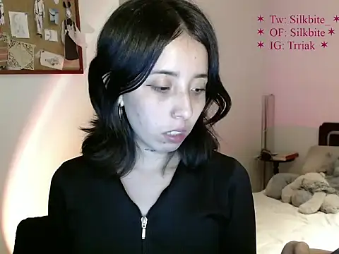 babyluna 8 8 online show from 06-05-26, 12:59