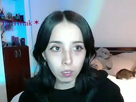 babyluna 8 8 online show from 04-22-26, 11:22