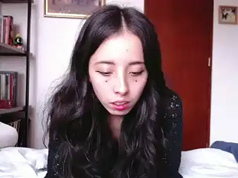 babyluna 8 8 online show from 12-04-24, 09:07