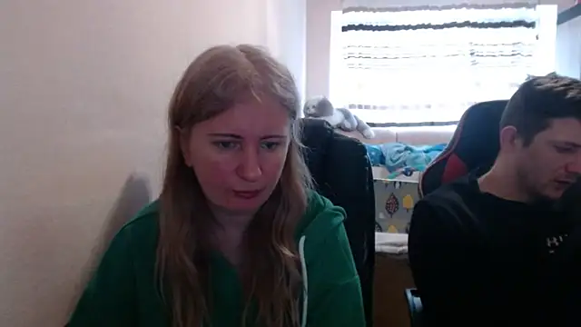 Snapshot of PeterAndJen chatting on 03-27-26, 08:26 PeterAndJen online show from 03-27-26, 08:26