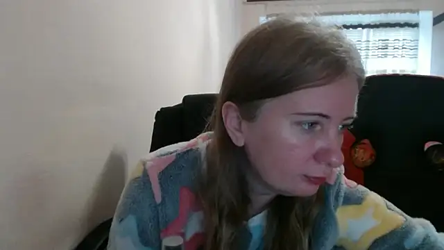 PeterAndJen online show from 11-26-25, 08:14