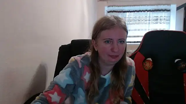 PeterAndJen online show from 11-28-25, 08:36