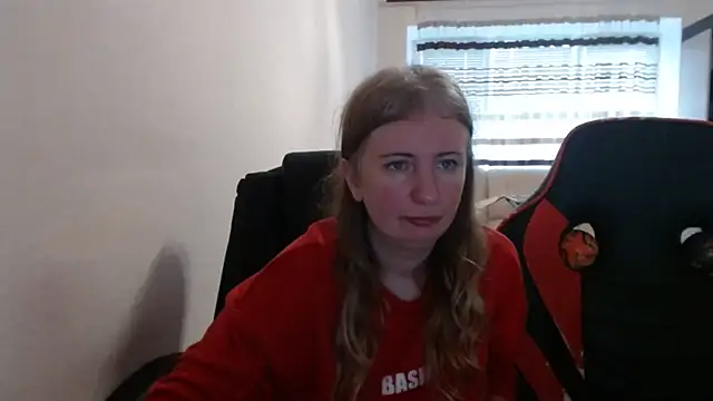 PeterAndJen online show from 11-29-25, 08:58